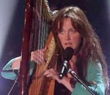 Airline-eases-the-way-for-USA-singer-to-record-Sophies-song.